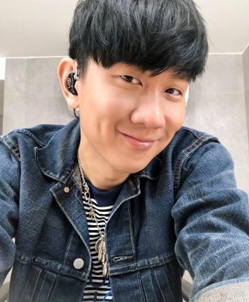 林俊杰作死问了手机siri自己身价多少 得到答案