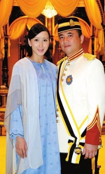 胡静离婚真相内幕 网料：胡静老公朱兆祥很有钱但小气