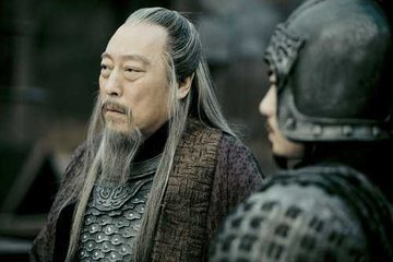 司马懿这么厉害，为什么在三国的前半部几乎从没出现？