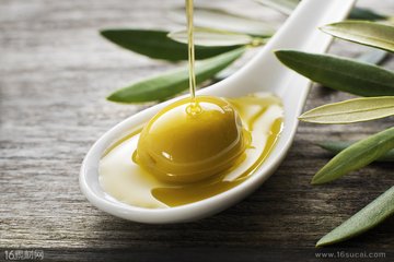 特级初榨橄榄油可以炒菜吗？