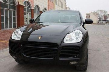 周立波换车如换衣服，不过面对审判后，这些“衣服”不知将去何处