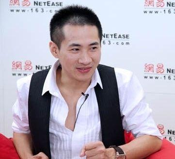 海鸣威怎么沦落到《锋味》当服务员了？这些年他经历了什么？