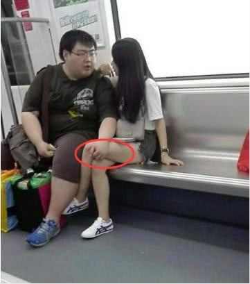 搞笑段子:教练:我可是正经人,不会收你的红包的