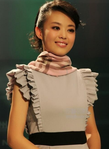 癌症去世?现场朱军,董卿等人哭得不能自已