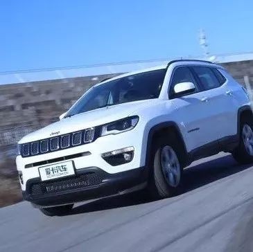 代步舒适才是王道，这几款SUV能让车评人都竖指称赞！