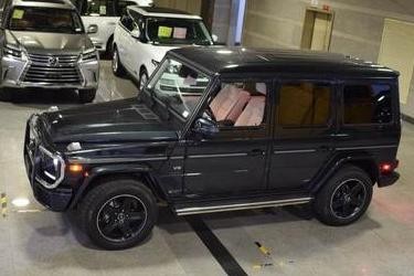 天津港展厅，2017款奔驰G550，彰显出十足的越野味道