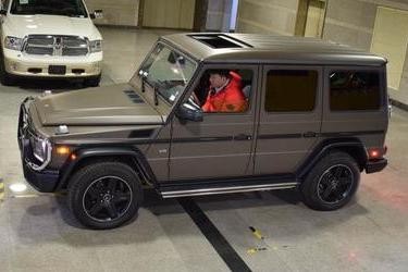 天津港硬汉越野车，军绿色G550，这个颜色太配它的气质了