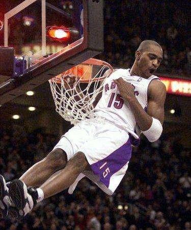 8图告诉你卡特为何被为半人半神!飞跃2米18