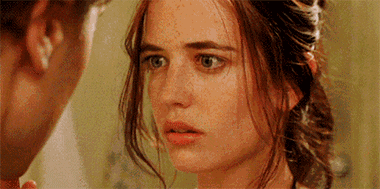 衣服布料尺寸的不一样 夏天露肉的程度不一样 @白衬衫 90斤看书学习