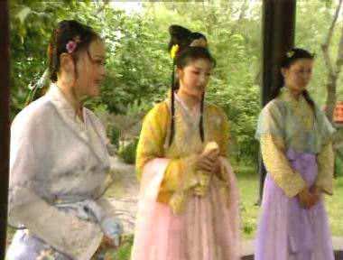 记得《上错花轿嫁对郎》丫鬟小喜吗?《恋爱先生》成了江疏影的妈!