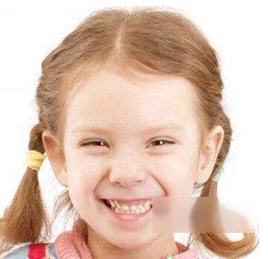 10款小女孩流行美发型儿童非常喜欢的编发发型