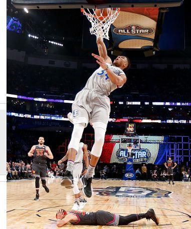 NBA全明星,詹姆斯、库里应该怎么选队友才公