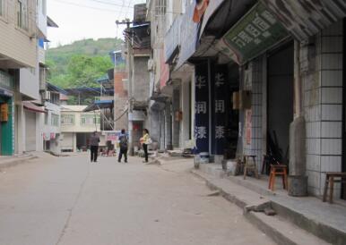 商铺产权是40年吗?到期后怎么办?拆迁的话补