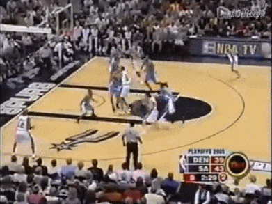 gif 飘逸的上篮!