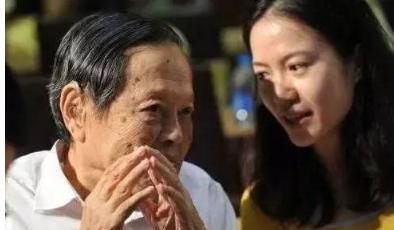 翁帆终于说出13年前为何会与杨振宁结婚，一开口全都不敢相信！
