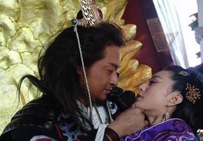 都是亡国之君周幽王和夏桀商纣的区别仅仅是暴虐
