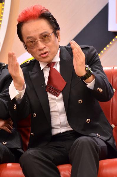 有谁还认识《爱情公寓2》里的这位老前辈？