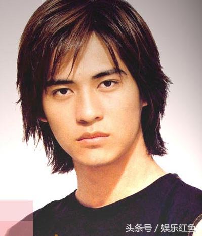 最有魅力的7个长发男明星,郑伊健谢霆锋上榜,谁更胜一筹?