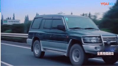 经历过车祸的他，《猎场》片酬过千万，座驾特别低调