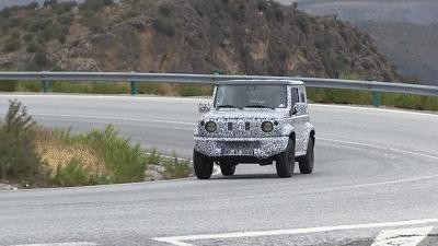 2018年新款“山丘之王”吉姆尼即将上市，外观堪比奔驰G级！！