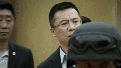 搞笑图片笑话段子:我的老板是个半文盲