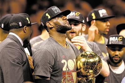 猛龙队认怂? 主教练一席话揭露詹姆斯和骑士到