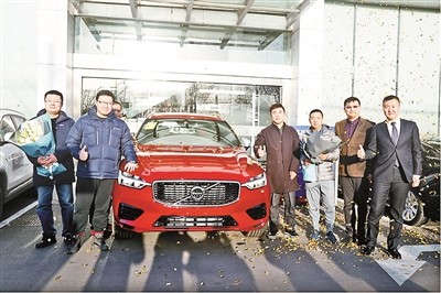 首批沃尔沃全新XC60交车