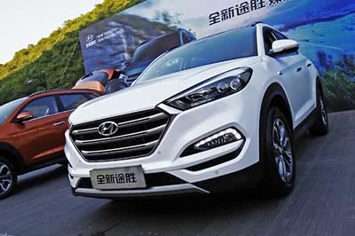 现代途胜：作为主打年轻市场的城市SUV，年轻动感的整体风格！