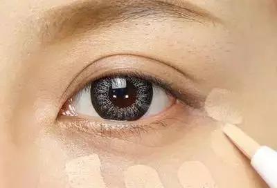 警告!脸上不同部位长斑代表身体这里出了问题