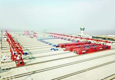 最大智能码头如何做到