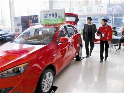 凯迪拉克这款车上市定价60万，自信爆棚，现在四驱33万没人买