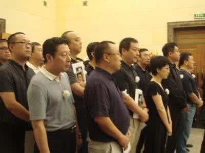“中国好声音”李易去世，死因心酸，崔永元悼念，千人送行!
