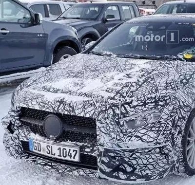 全新奔驰A级插混版谍照曝光 纯电续航可达50公里