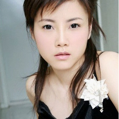 戴娆简谱_戴娆个人图片