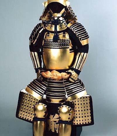 日本战国铠甲和明朝铠甲相比,哪个防御好?日本