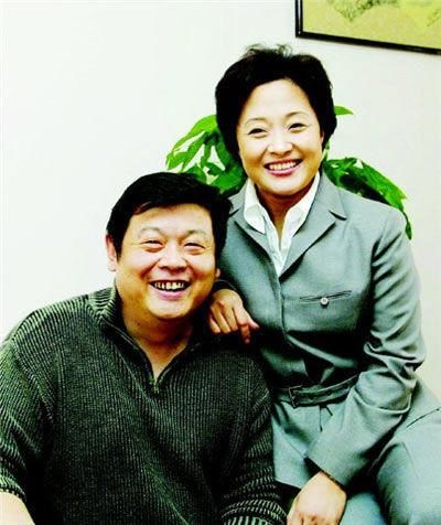 傅彪去世后，他帮还200多万债务，如今事业遍中国！