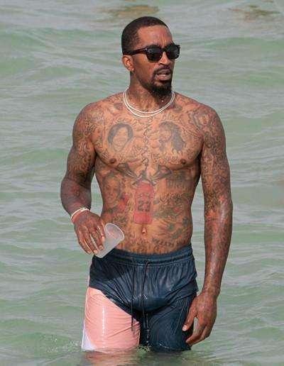 差距! JR史密斯“带刀侍卫”真相被揭开