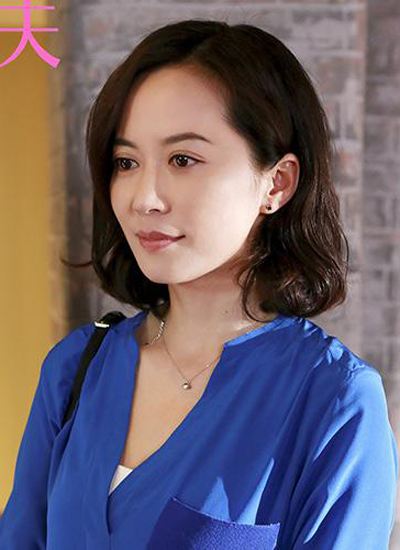 俞飞鸿短发知性唯美,可也有显老的时候!