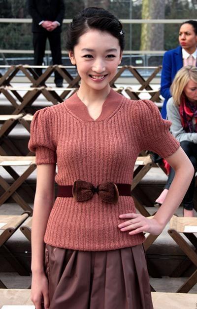 周冬雨能拿影后 靠的不是曾志伟 张艺谋这些老男人