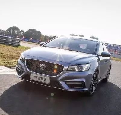 还在排队加价买思域吗？这两款车比思域便宜还有料！