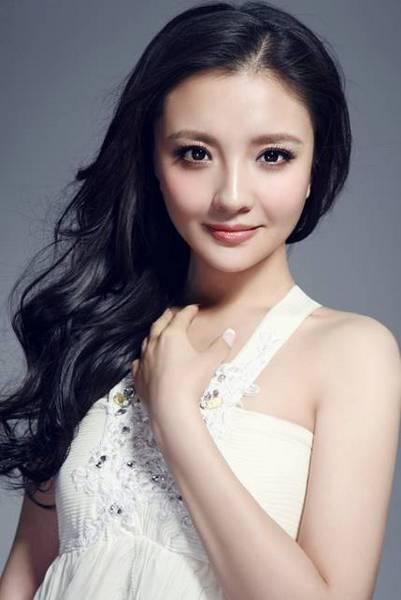 漂亮女明星前50名人气,颜值最高的女明星前20 6大出生于兰州的著名漂亮女明星,第一位完美身材,你喜欢吗?