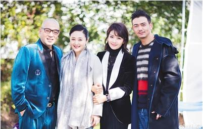 61岁的张晨光妻子原来是她，漂亮贤惠有气质，俩试管儿子帅哭！