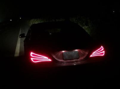 如果你说这些尾灯不好看，他们的主人会打你的