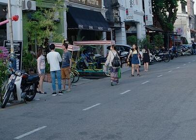 商铺产权是40年吗?到期后怎么办?拆迁的话补