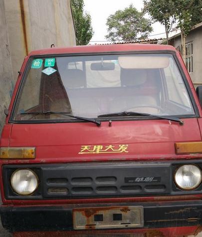这款天津大发汽车满满的回忆,80年代末有钱人家的座驾
