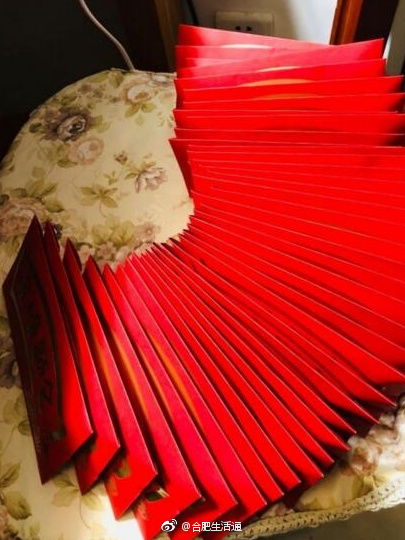 小气?合肥滨湖寿春中学~90后班主任给学生发