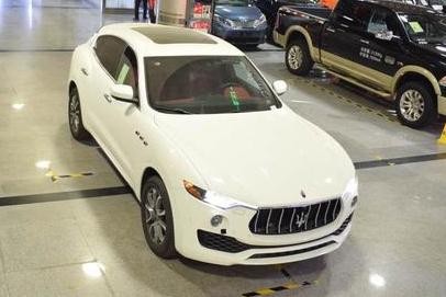 天津港展厅，玛莎拉蒂levanteSUV，5.8秒内即可破百