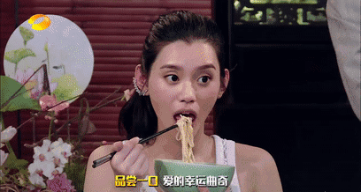 如果摔倒的不是奚梦瑶,而是大表姐刘雯或何仙姑,结果