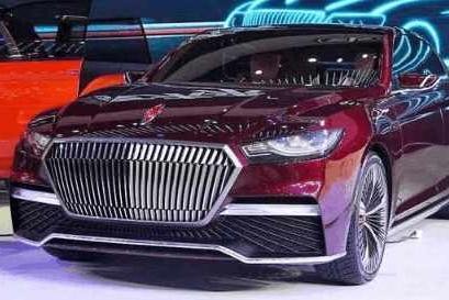 红旗终于出大招, 首款SUV车长5米, 轴距3米, 售价让领克坐不住了