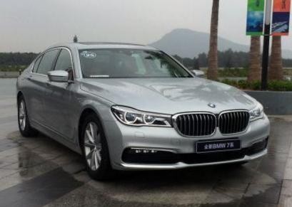 宝马730Li，百公里加速6.3秒的D级车，还被人嫌弃？！